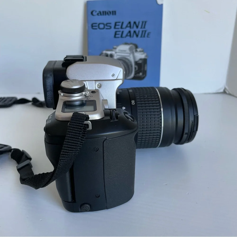 Canon Elan II 35mm film camera - Picture 3 of 8
